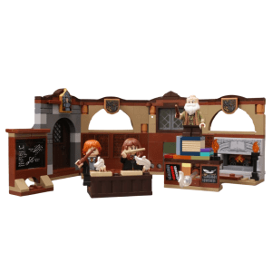 Hogwarts Castle: Charms Class